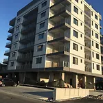 Arthemis Appartement Mamaia